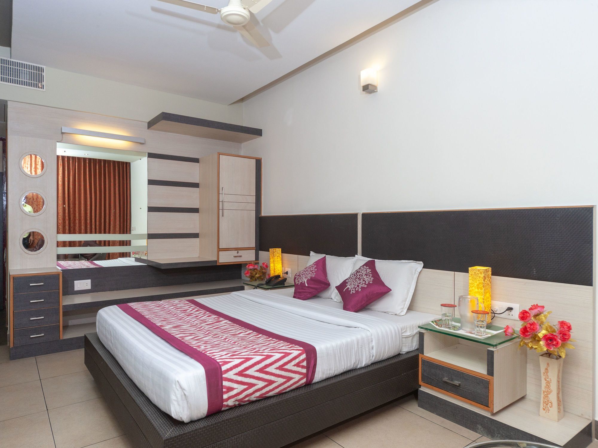 Hotel Sun Park Pondicherry Exteriör bild